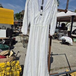 BCBGMaxAzria White Long Sleeve Dress
